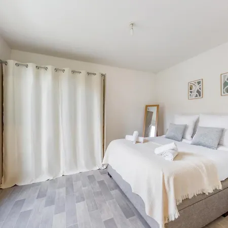 Apartmán Calme, Paris, Tram 9mim, Rer C 15min - Genius