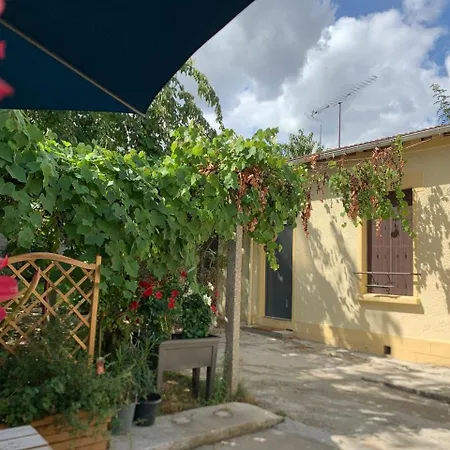 Apartament Parking Privatif Gratuit I Paris, Tram 9mim I Rer C15min